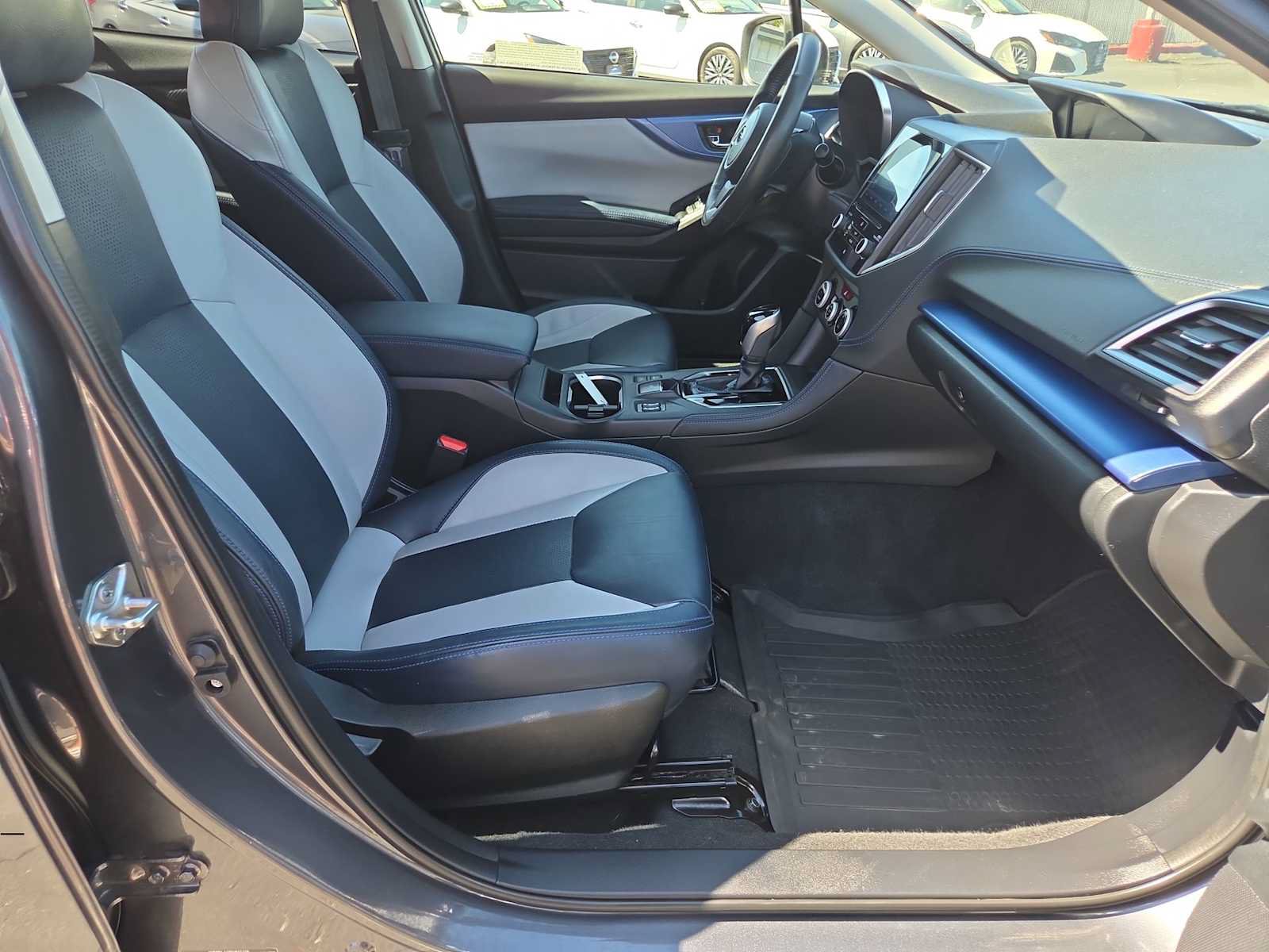 Used 2022 Subaru Crosstrek Hybrid w/ Moonroof Package w/Navigation AWD/4WD image 22