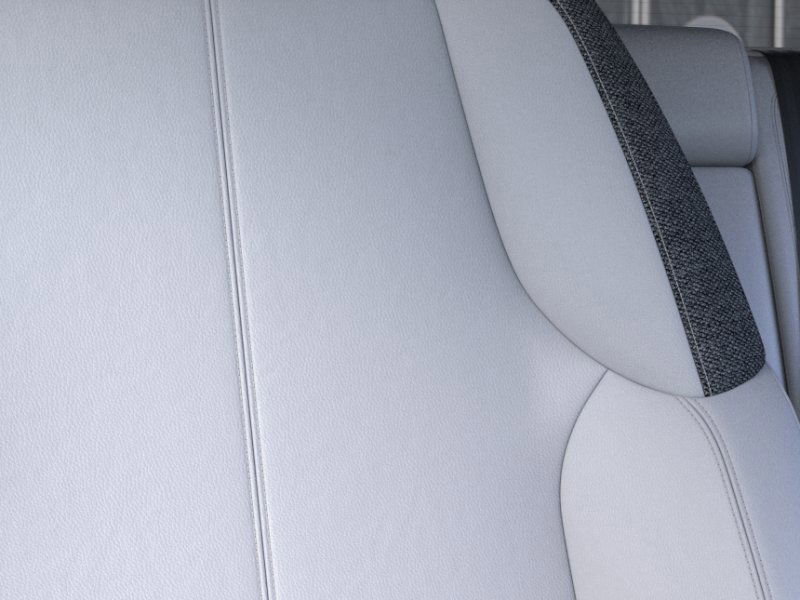 New 2026 Cadillac Optiq Luxury 1 image 21