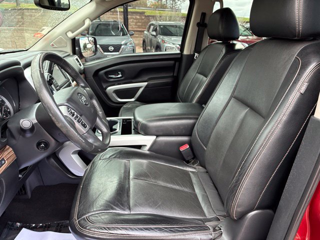 Used 2017 Nissan Titan SL AWD/4WD image 15