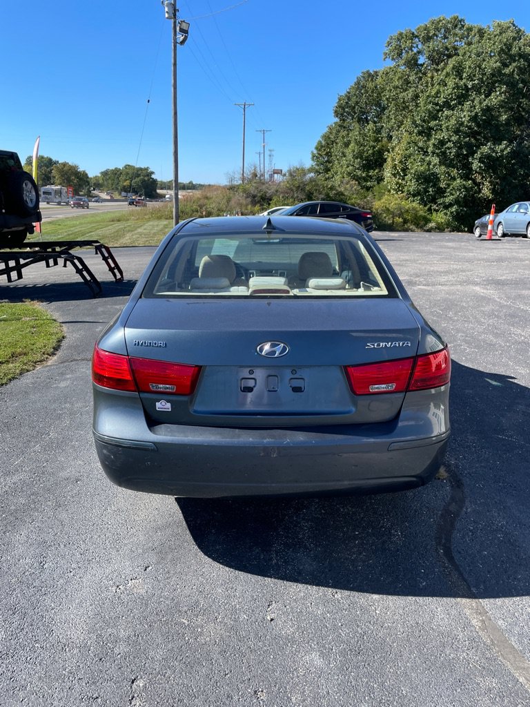 Used 2009 Hyundai Sonata GLS FWD image 4