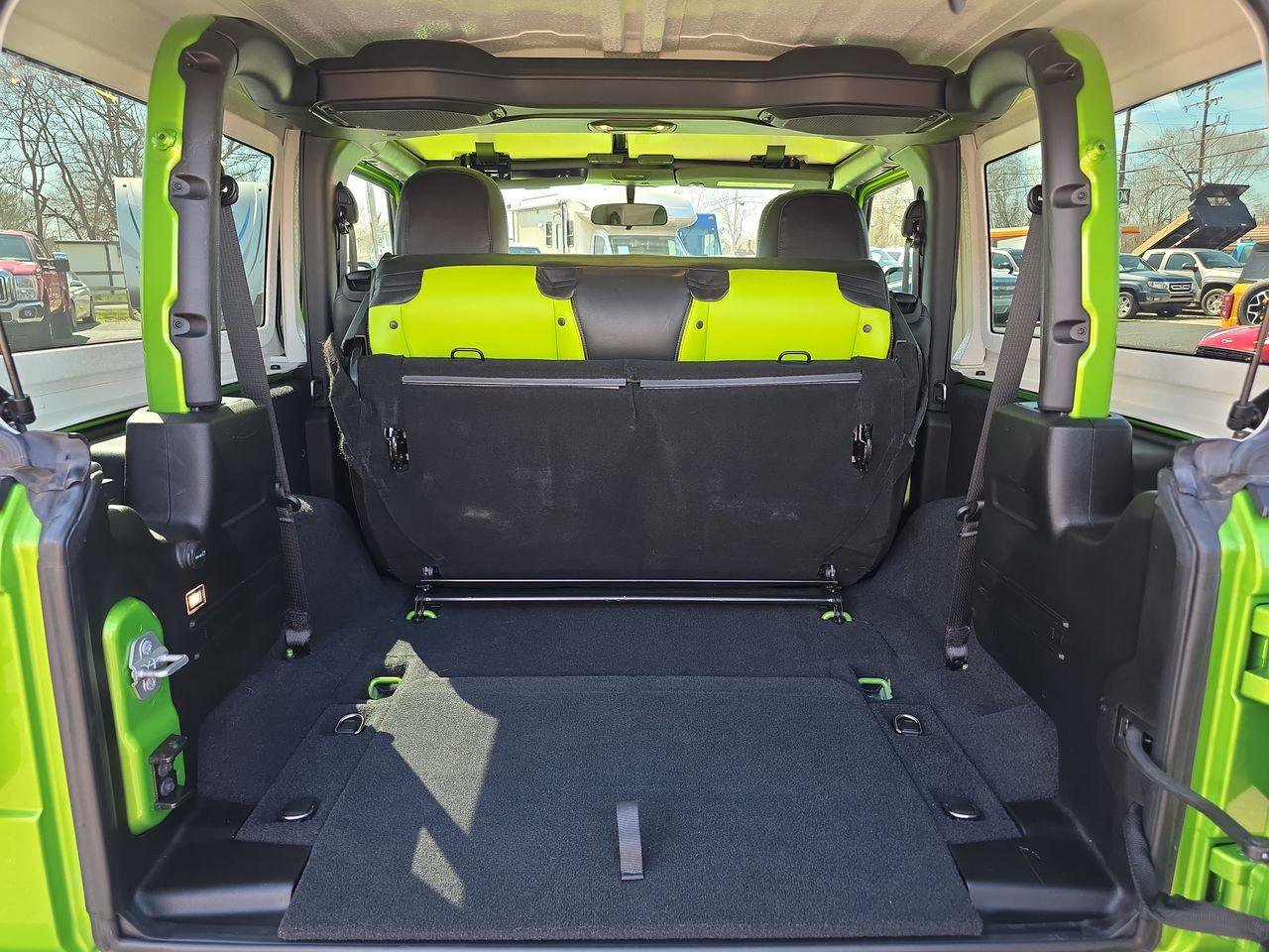 Used 2019 Jeep Wrangler Sport image 28