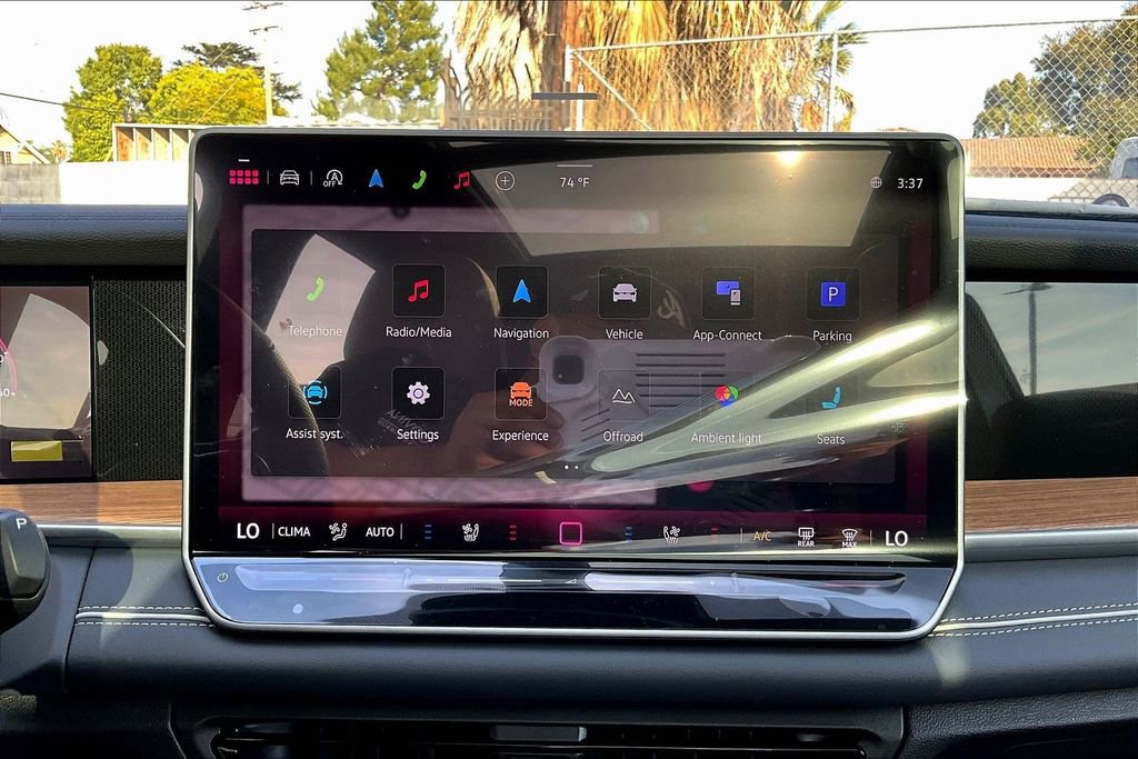 New 2026 Volkswagen Tiguan SEL R-Line image 15