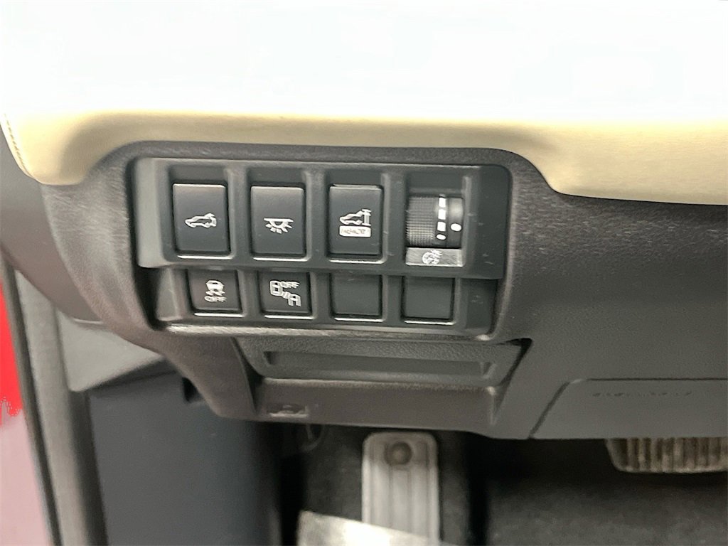 Used 2020 Subaru Ascent Touring w/ Popular Package #3 image 10