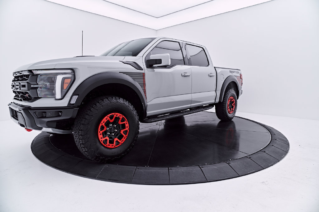 Used 2026 Ford F150 Raptor w/ Equipment Group 803A Raptor R AWD/4WD image 16