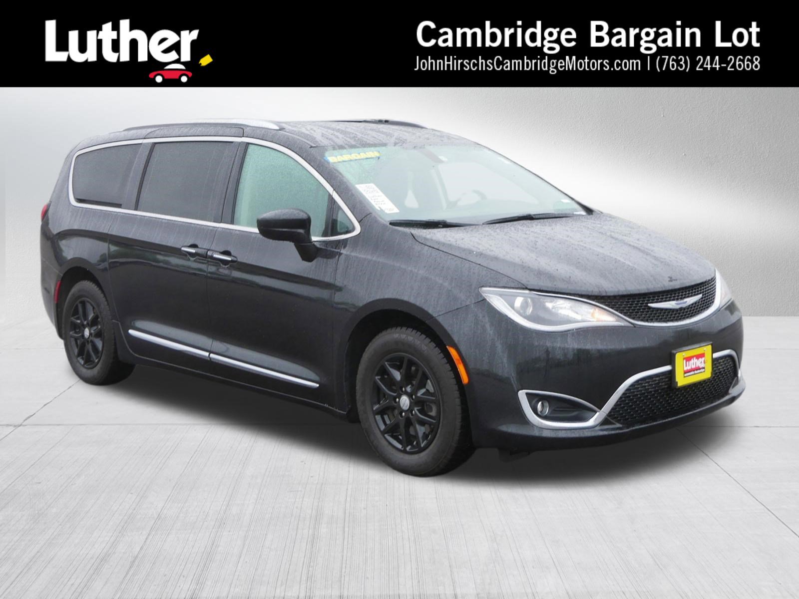 Used 2020 Chrysler Pacifica Touring-L FWD image 1