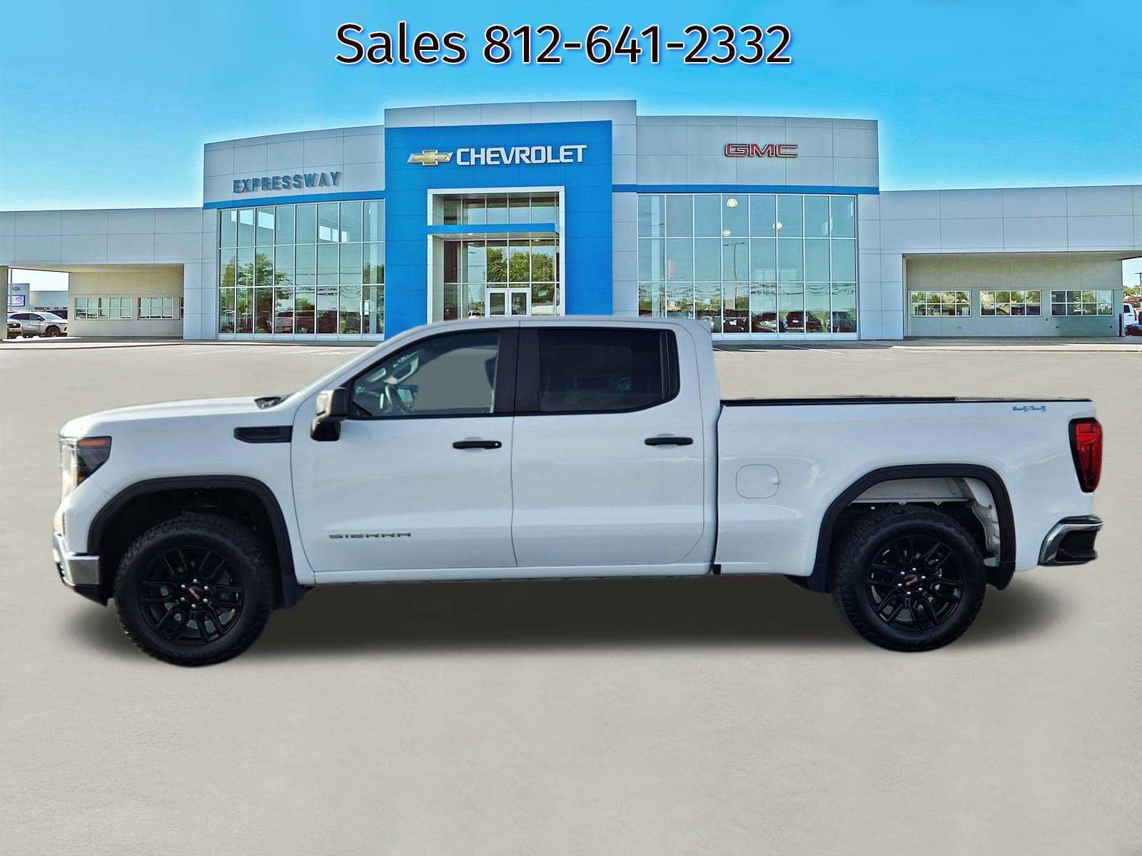 Used 2023 GMC Sierra 1500 Pro w/ Pro Value Package image 4