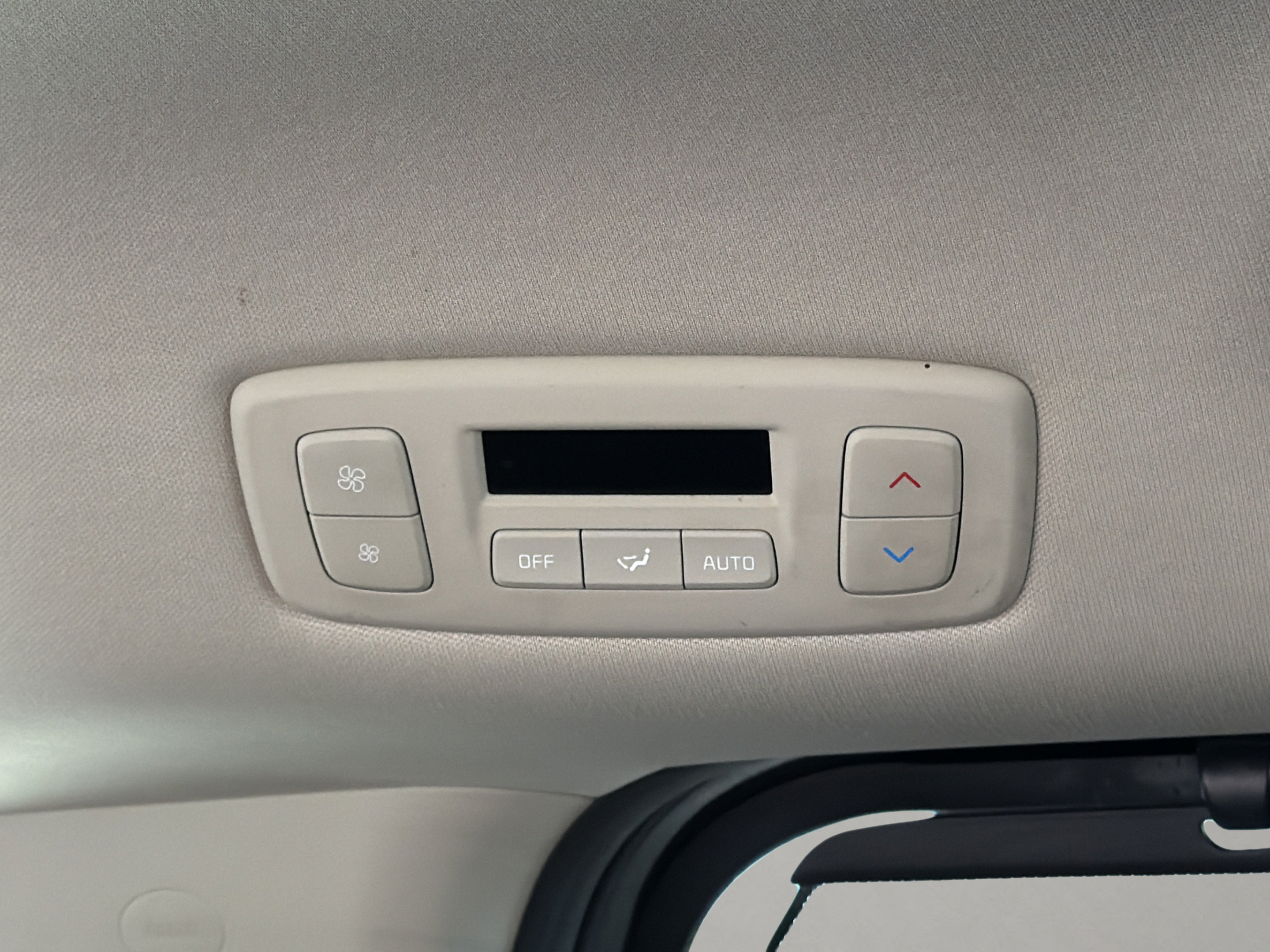 Used 2022 Kia Carnival SX FWD image 24