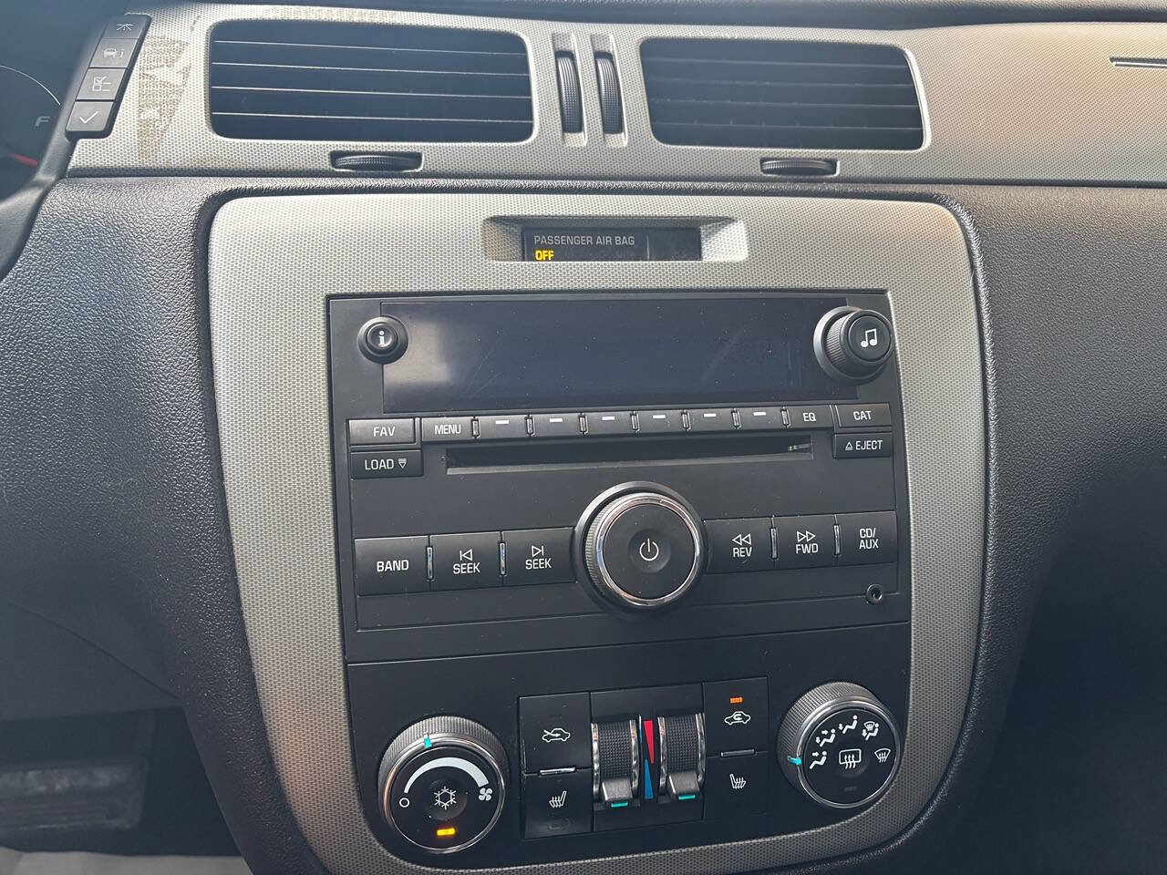 Used 2009 Chevrolet Impala SS w/ Convenience Package image 28