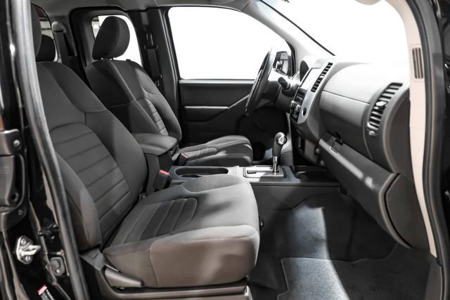 Used 2019 Nissan Frontier S image 32