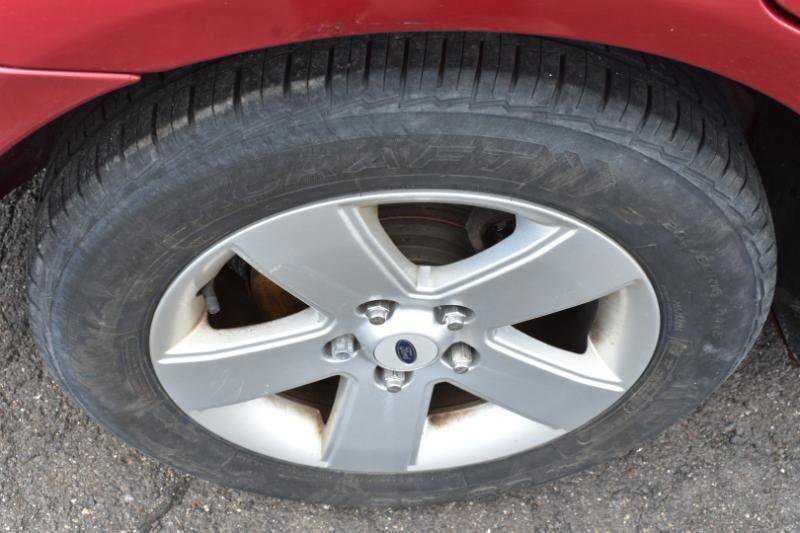 Used 2009 Ford Fusion SE image 9