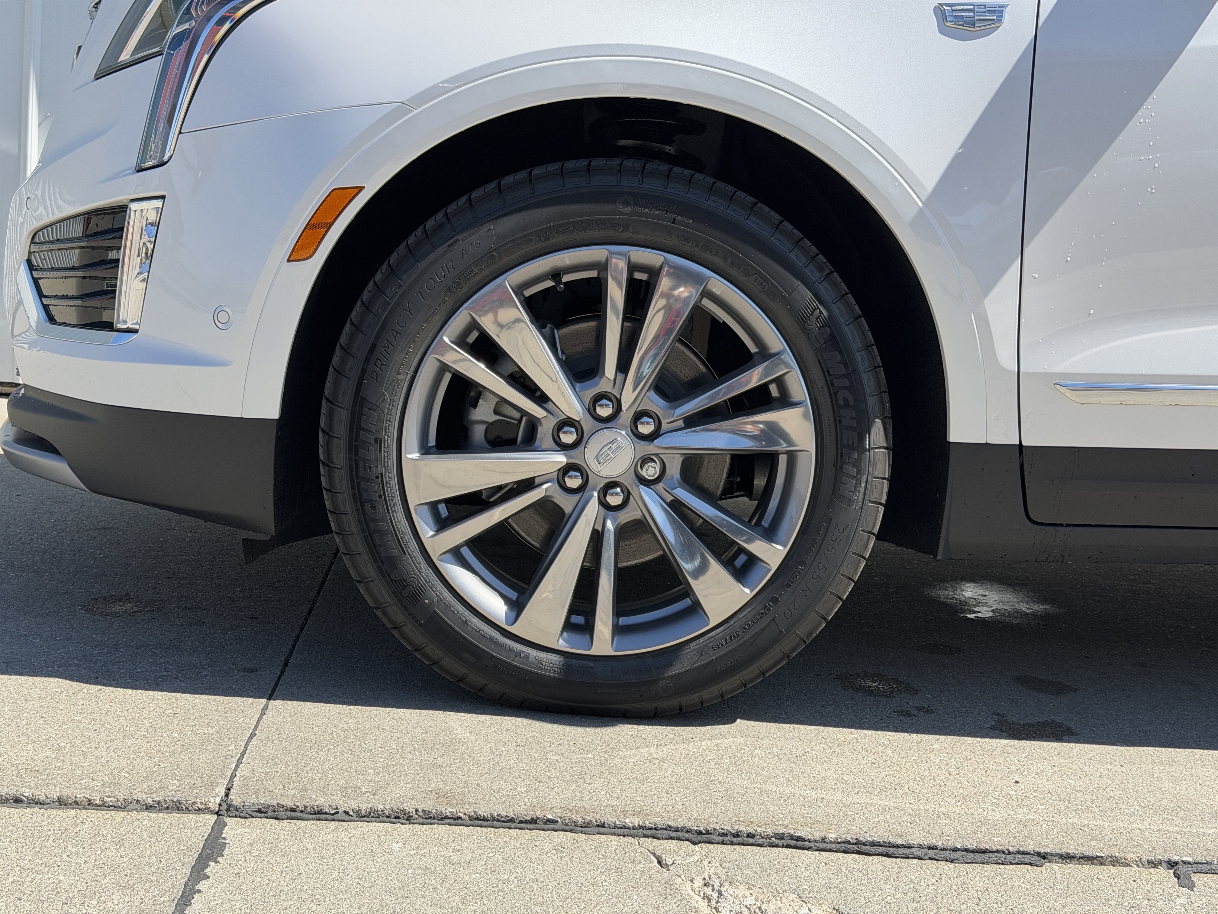 New 2026 Cadillac XT5 Premium Luxury w/ Driver Assist Package AWD/4WD image 8