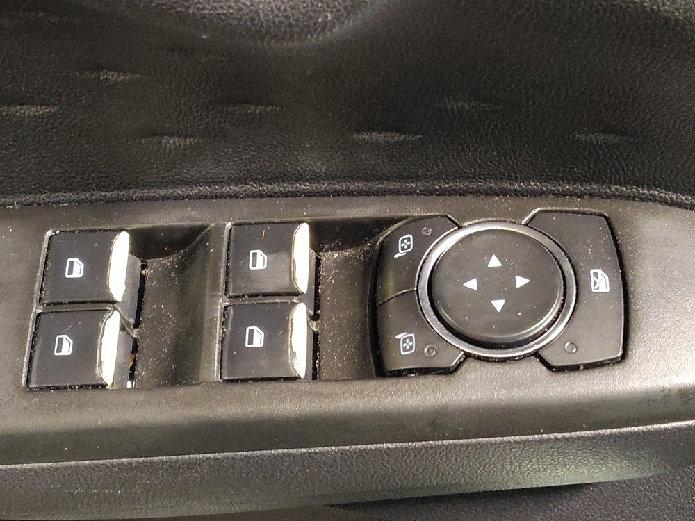 Used 2020 Ford Escape SE FWD image 27