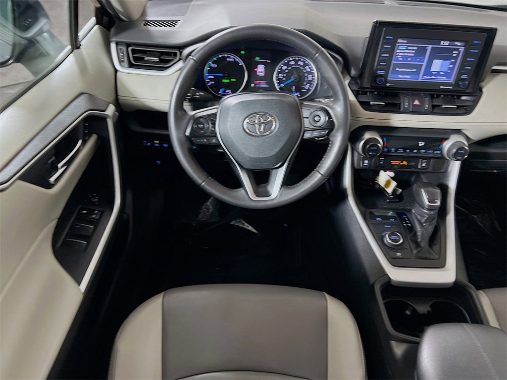 Certified 2021 Toyota RAV4 XLE Premium image 20