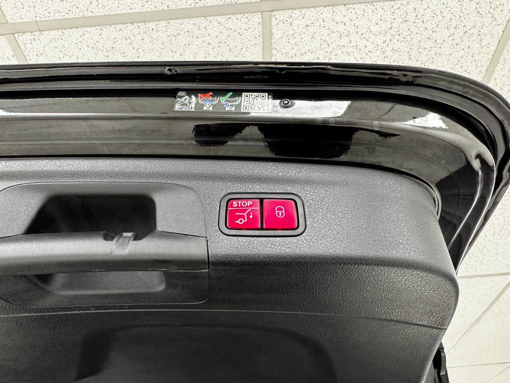 Used 2022 Mercedes-Benz GLE 350 4MATIC image 38