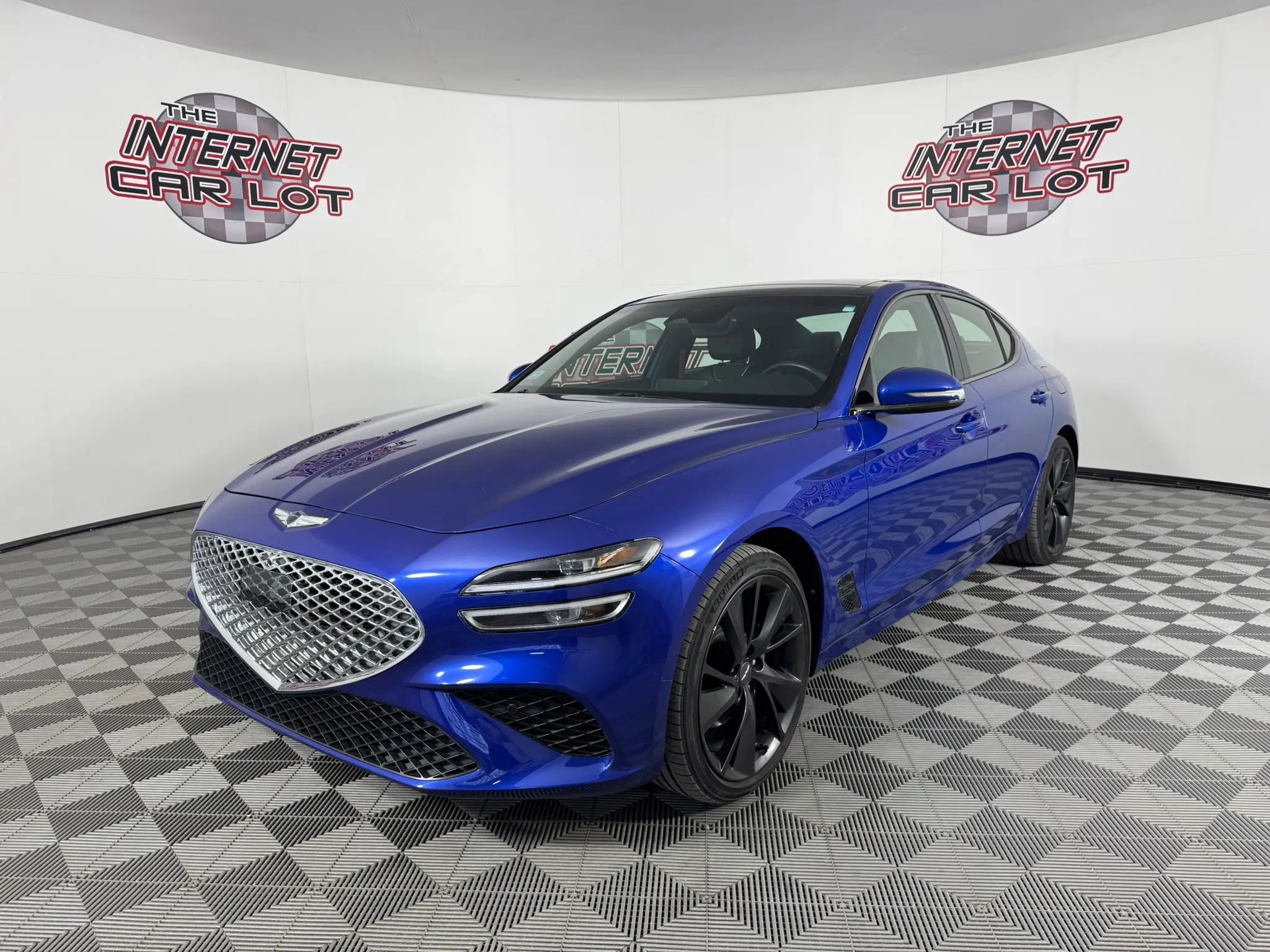 Used 2023 Genesis G70 2.0T w/ Sport Prestige Package AWD/4WD image 3