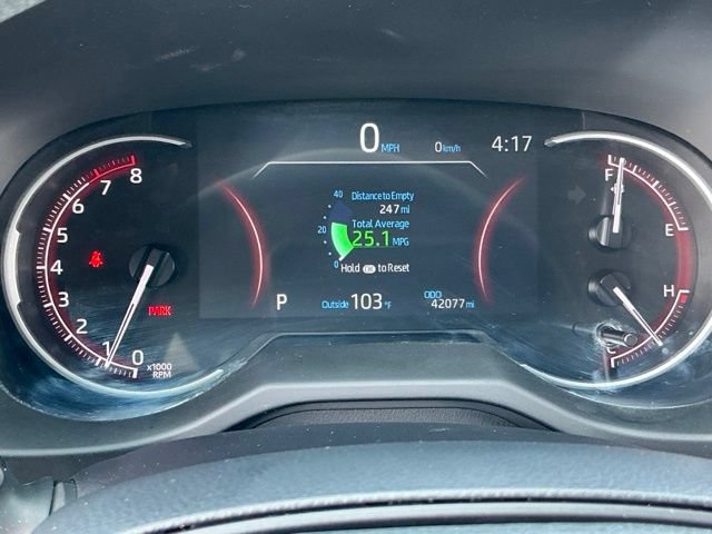 Used 2025 Toyota RAV4 LE AWD/4WD image 31