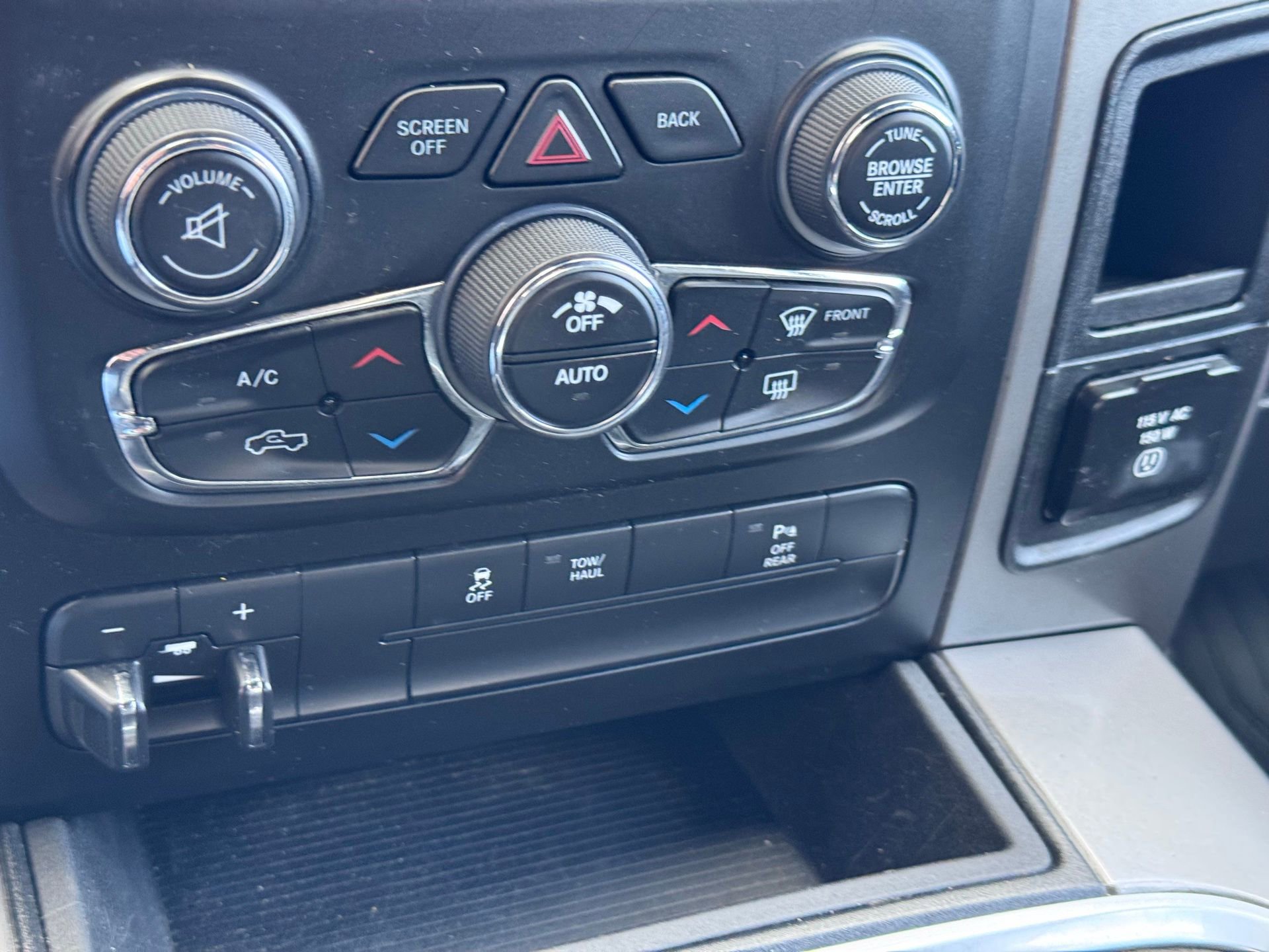 Used 2021 RAM 1500 Classic Warlock image 29