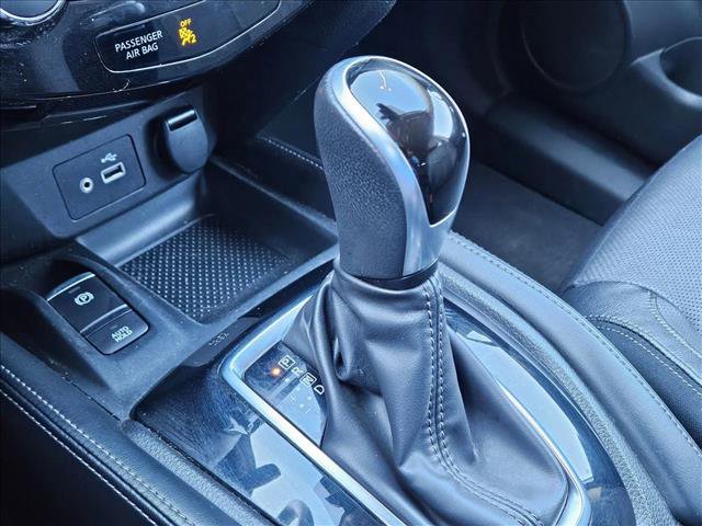 Used 2019 Nissan Rogue SL image 12