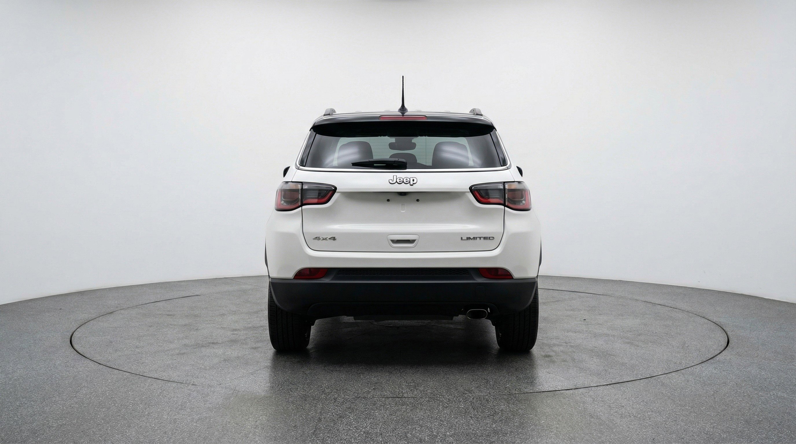 Used 2025 Jeep Compass Limited AWD/4WD image 7