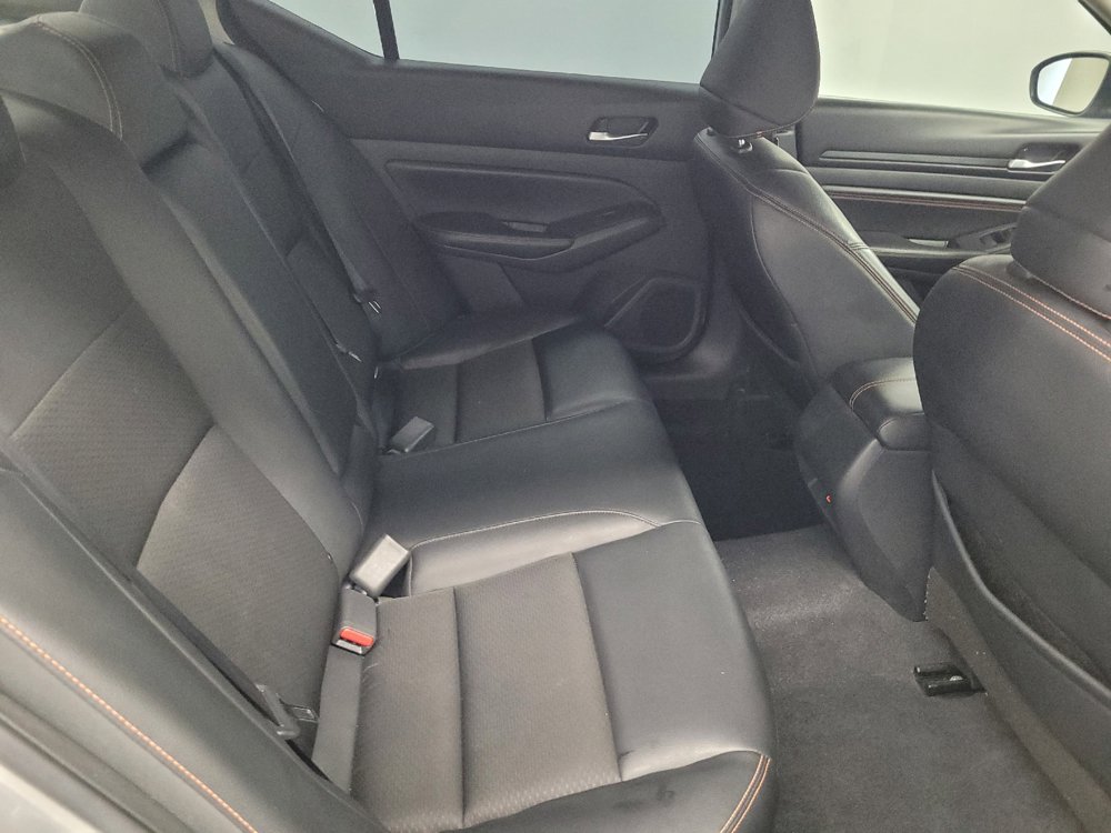 Used 2021 Nissan Altima 2.0 SR FWD image 19