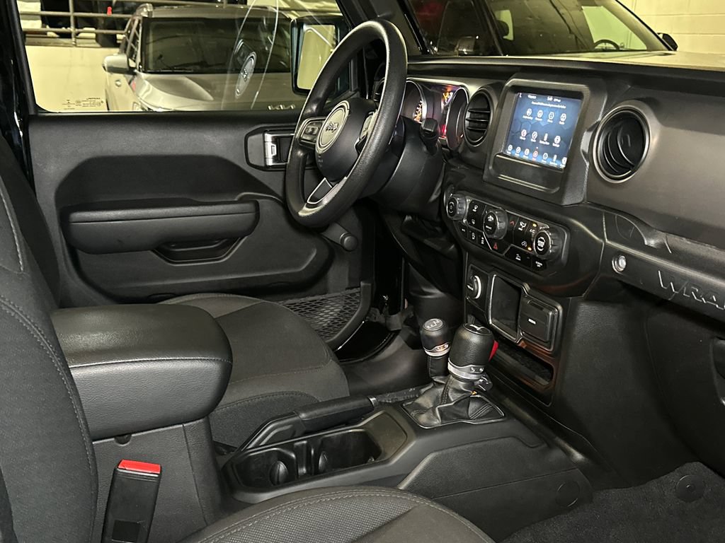 Used 2022 Jeep Wrangler Sport AWD/4WD image 10