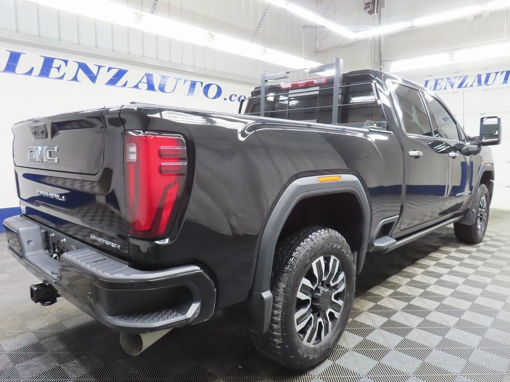Used 2024 GMC Sierra 3500 Denali Ultimate image 4