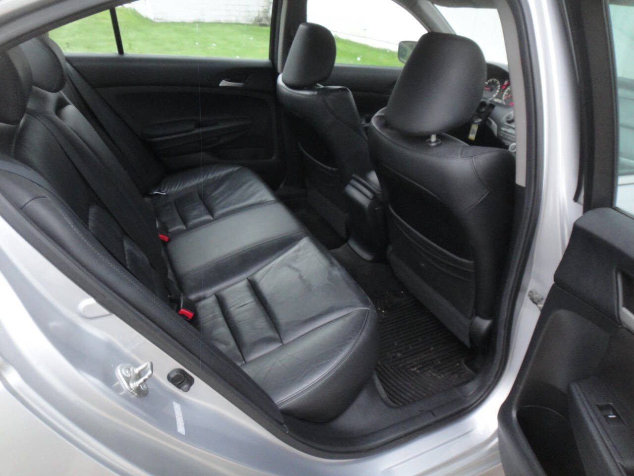 Used 2011 Honda Accord SE image 15