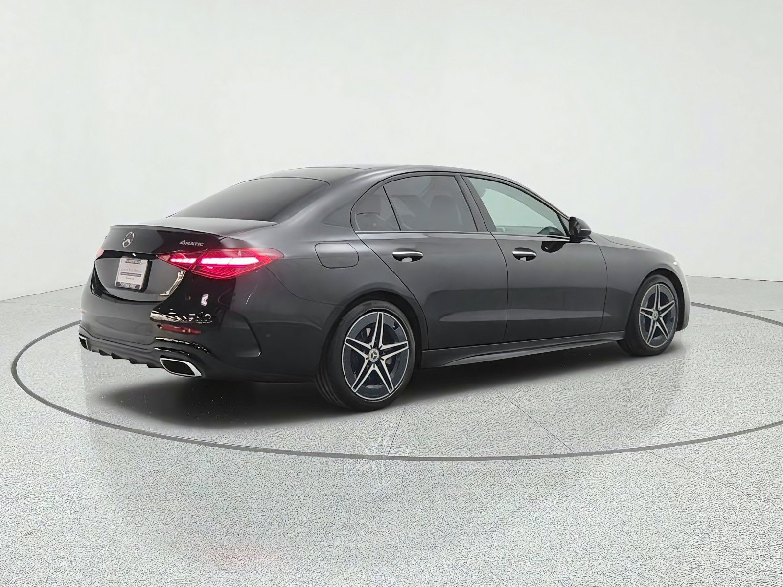 Used 2024 Mercedes-Benz C 300 4MATIC Sedan image 5