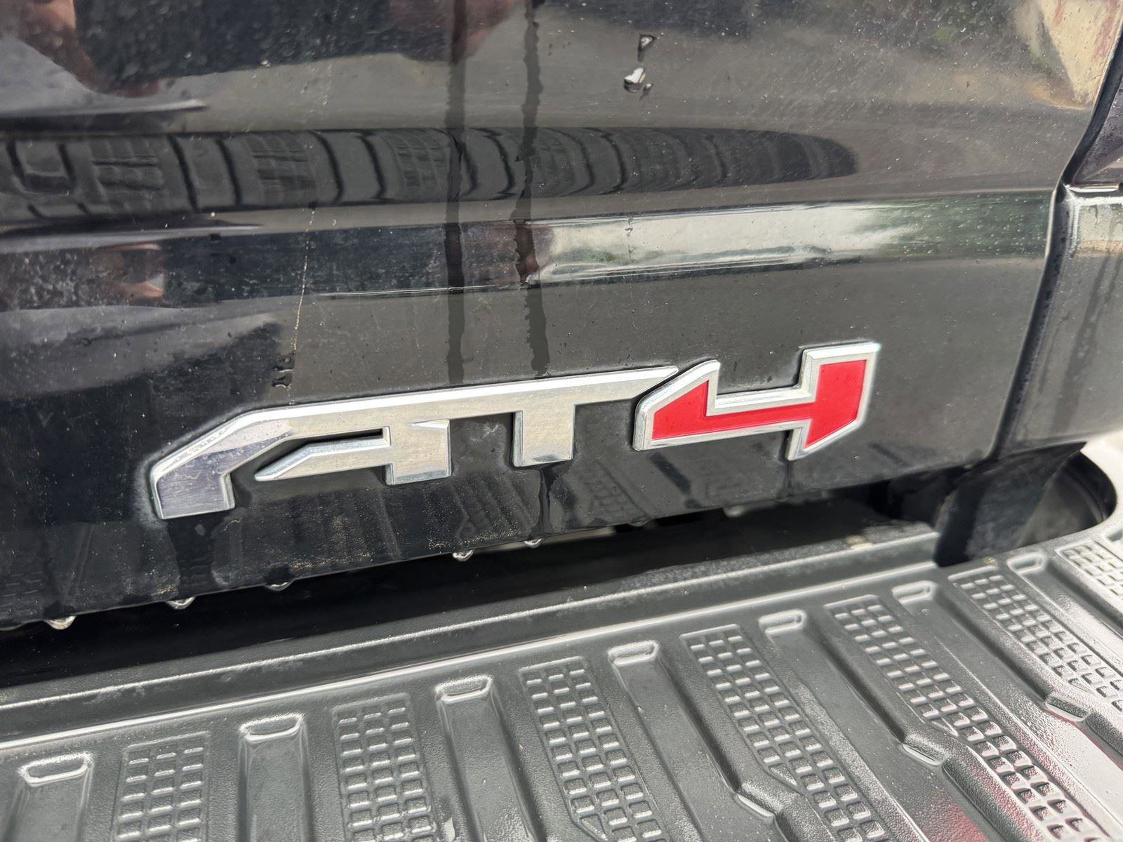 Used 2021 GMC Sierra 2500 AT4 w/ AT4 Premium Plus Package AWD/4WD image 43