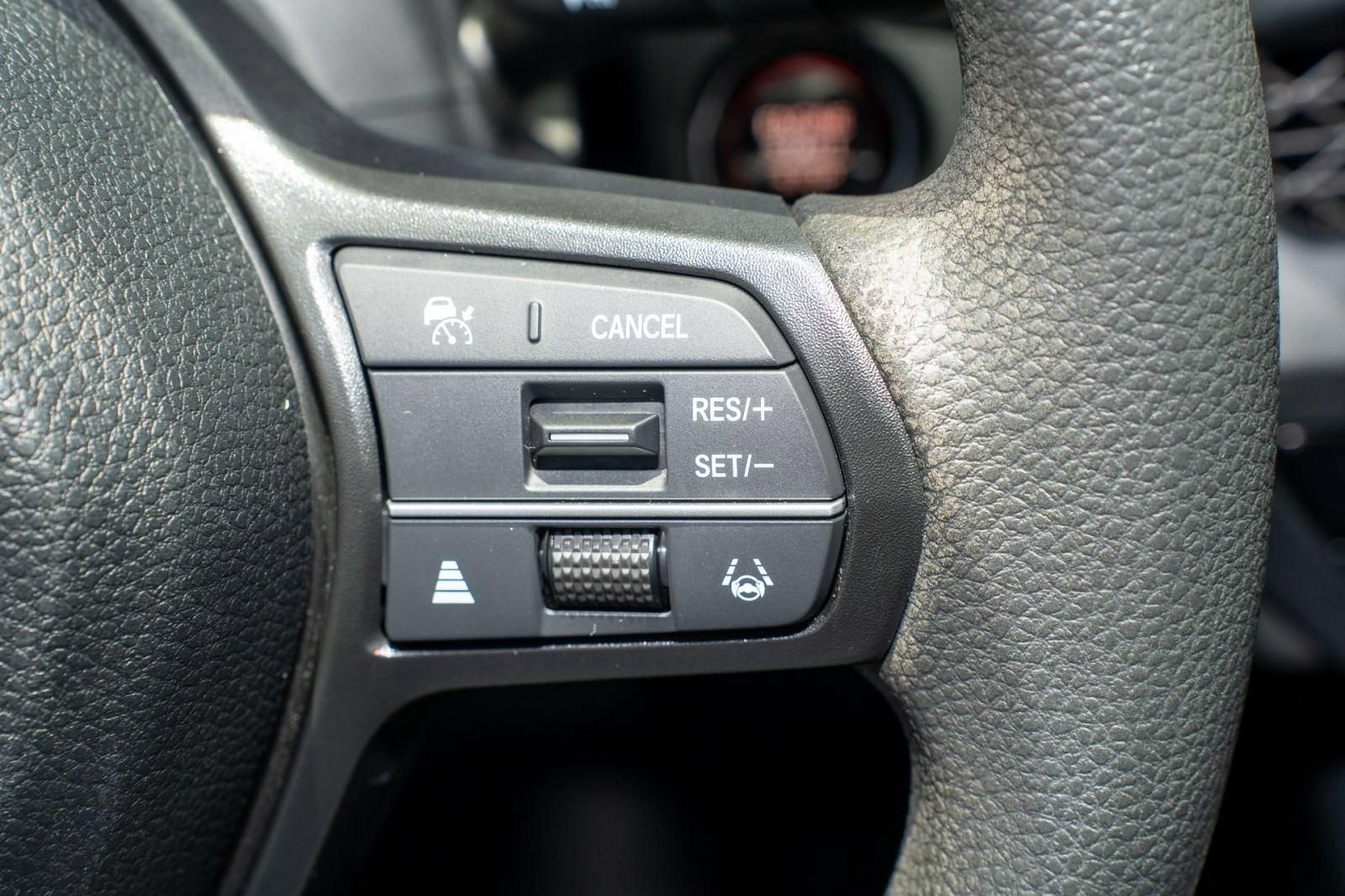 Certified 2024 Honda Accord EX image 30