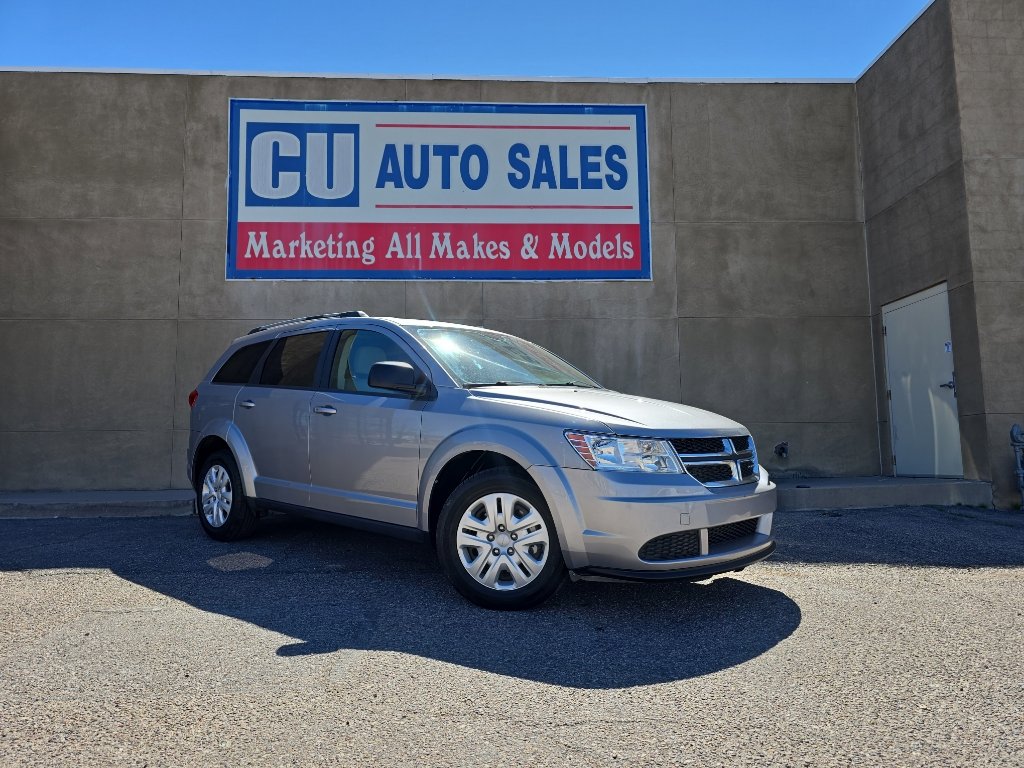 Used 2017 Dodge Journey SE w/ Flexible Seating Group image 1