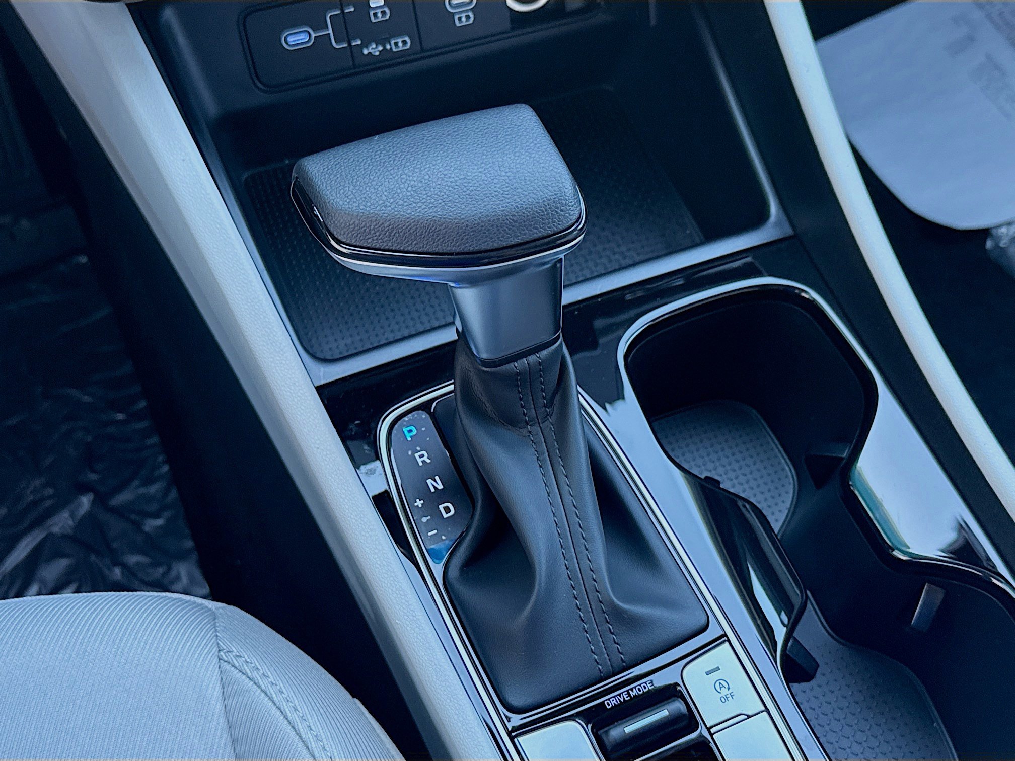 New 2026 Hyundai Tucson SEL image 13