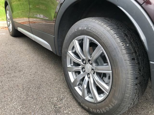Used 2020 Cadillac XT4 Premium Luxury w/ Cold Weather Package AWD/4WD image 12