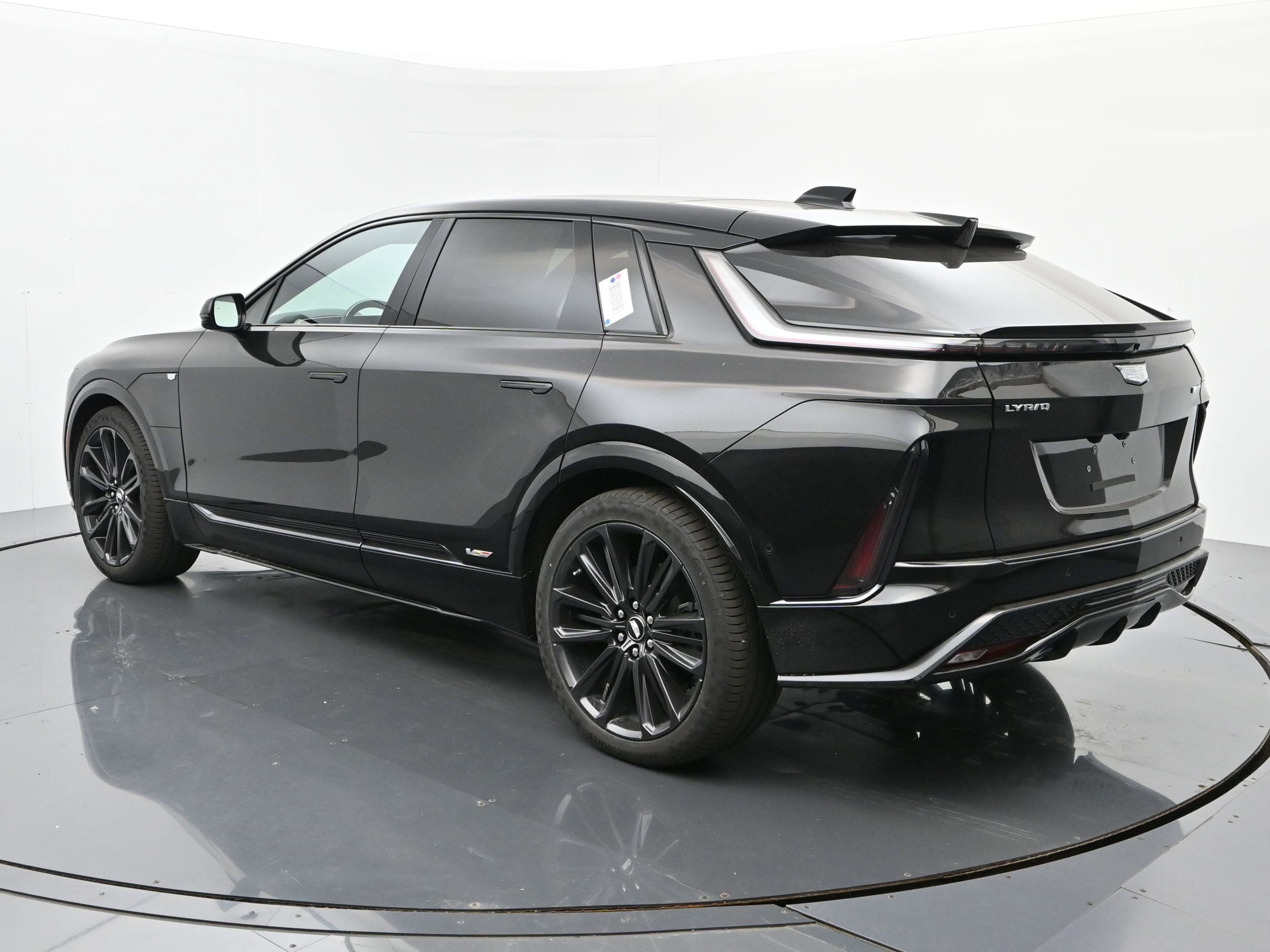 New 2026 Cadillac Lyriq V image 3