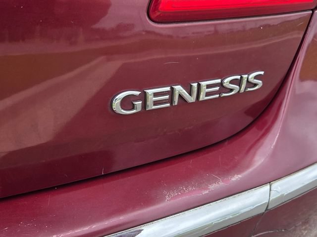 Used 2012 Hyundai Genesis 3.8 RWD image 10