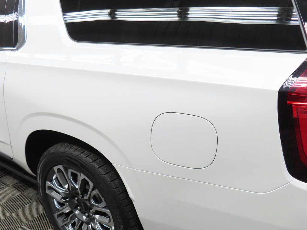 Used 2024 GMC Yukon XL Denali Ultimate image 48
