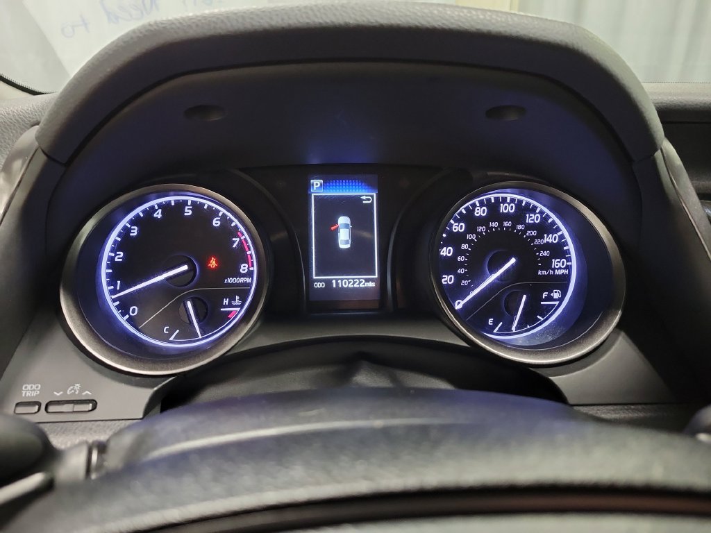 Used 2022 Toyota Camry SE FWD image 26
