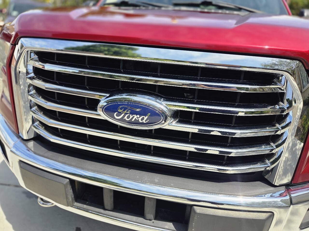 Used 2015 Ford F150 XLT w/ Equipment Group 301A Mid AWD/4WD image 19