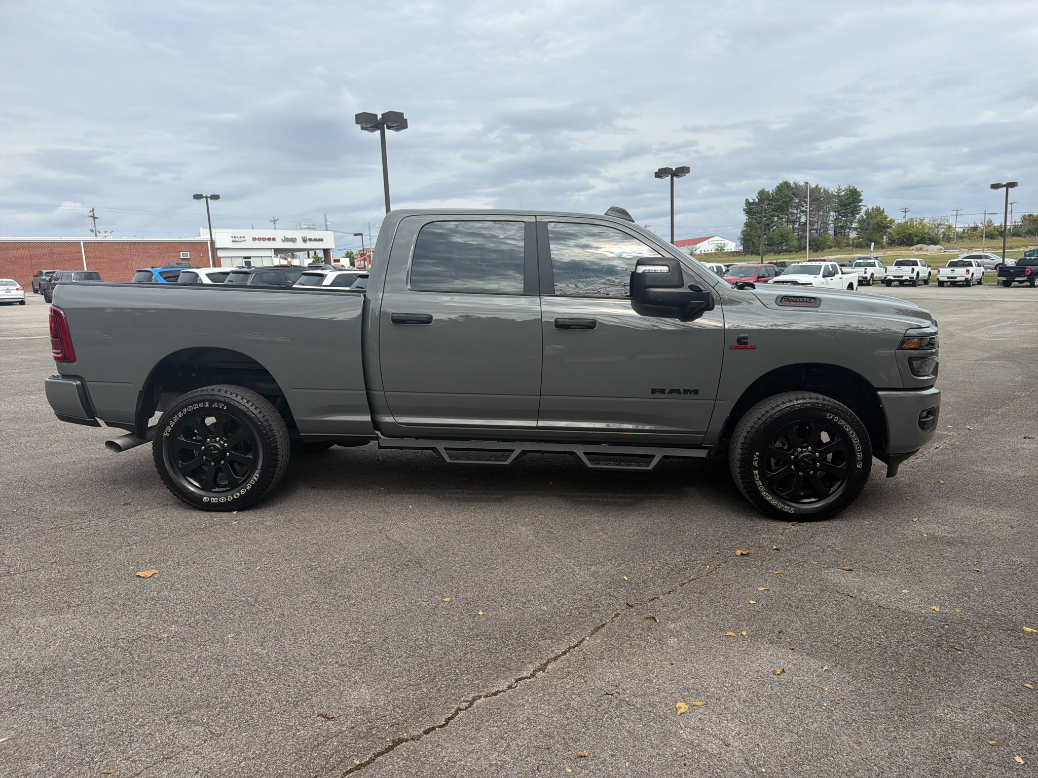 Used 2026 RAM 2500 Big Horn AWD/4WD image 4