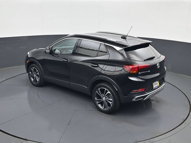 Certified 2021 Buick Encore GX Essence AWD/4WD image 19