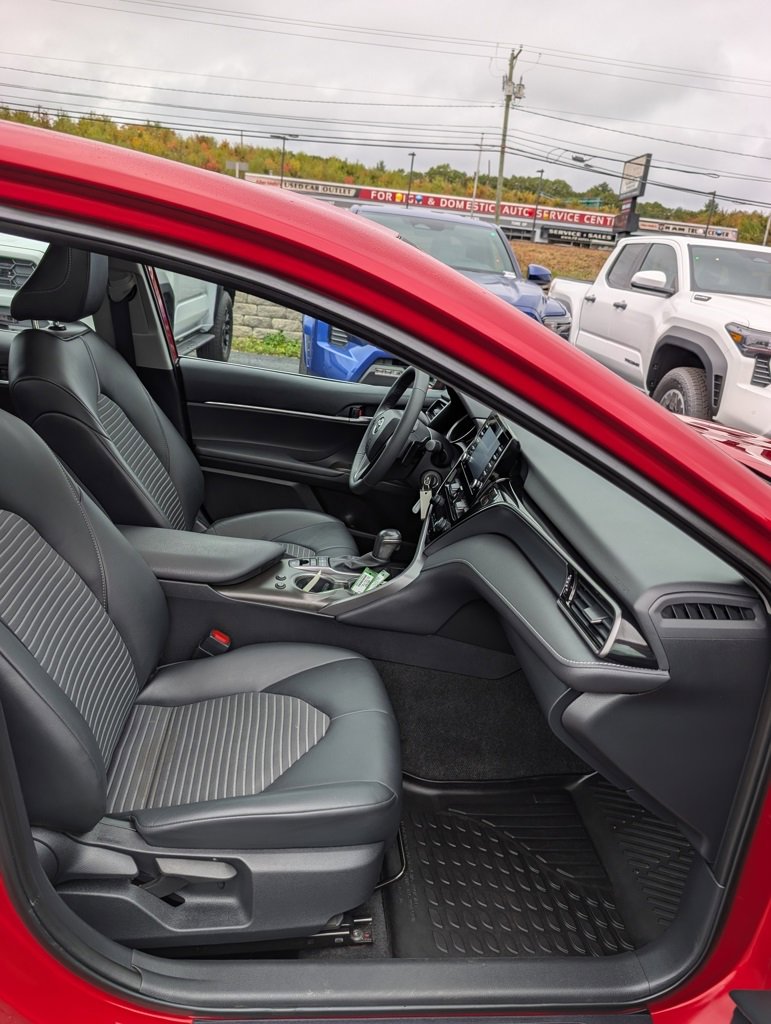 Certified 2023 Toyota Camry SE image 21