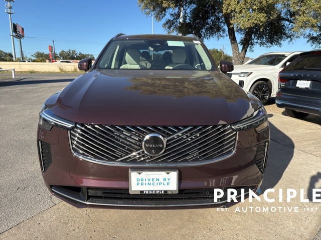 Certified 2026 Volvo XC90 B6 Ultra w/ Lounge Package image 3