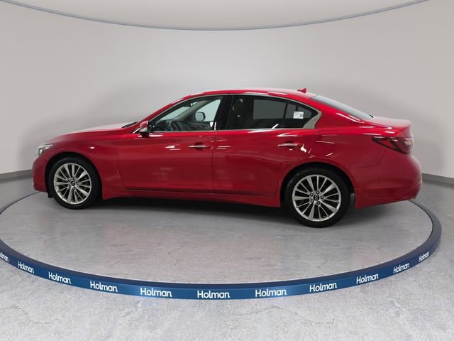 Used 2021 INFINITI Q50 Luxe w/ Cargo Package AWD/4WD image 9