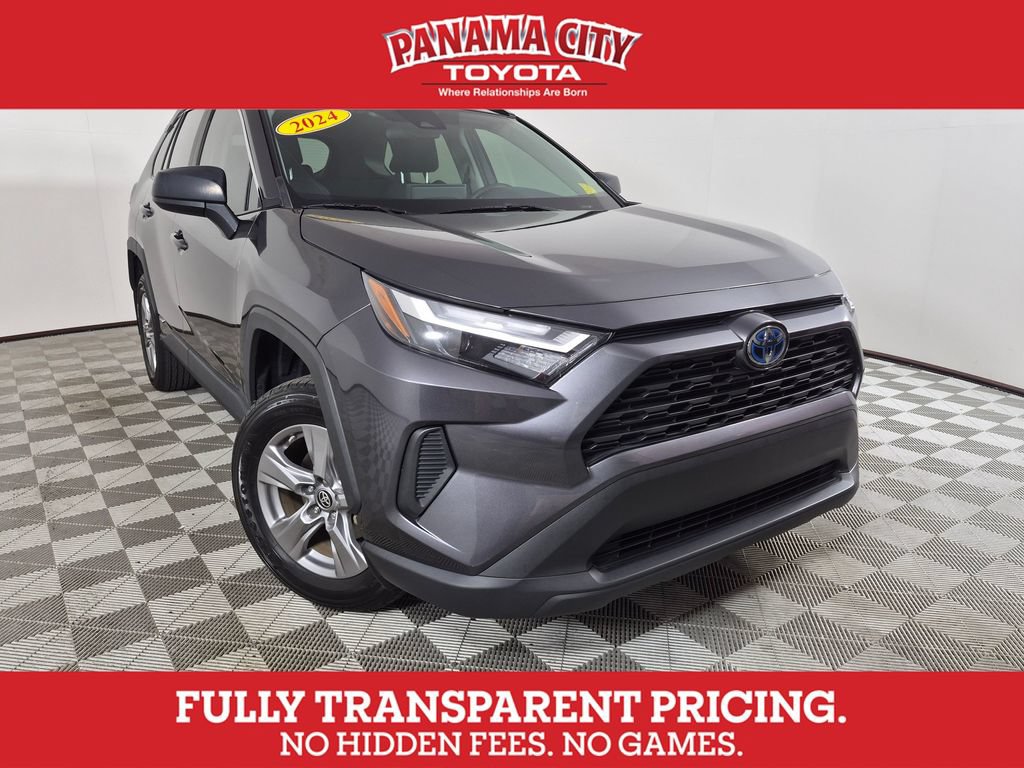 Used 2024 Toyota RAV4 LE AWD/4WD image 1