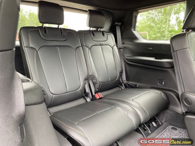New 2026 Jeep Grand Cherokee L Limited AWD/4WD image 9