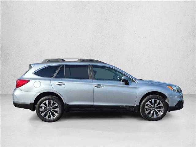 Used 2016 Subaru Outback 2.5i Limited AWD/4WD image 4