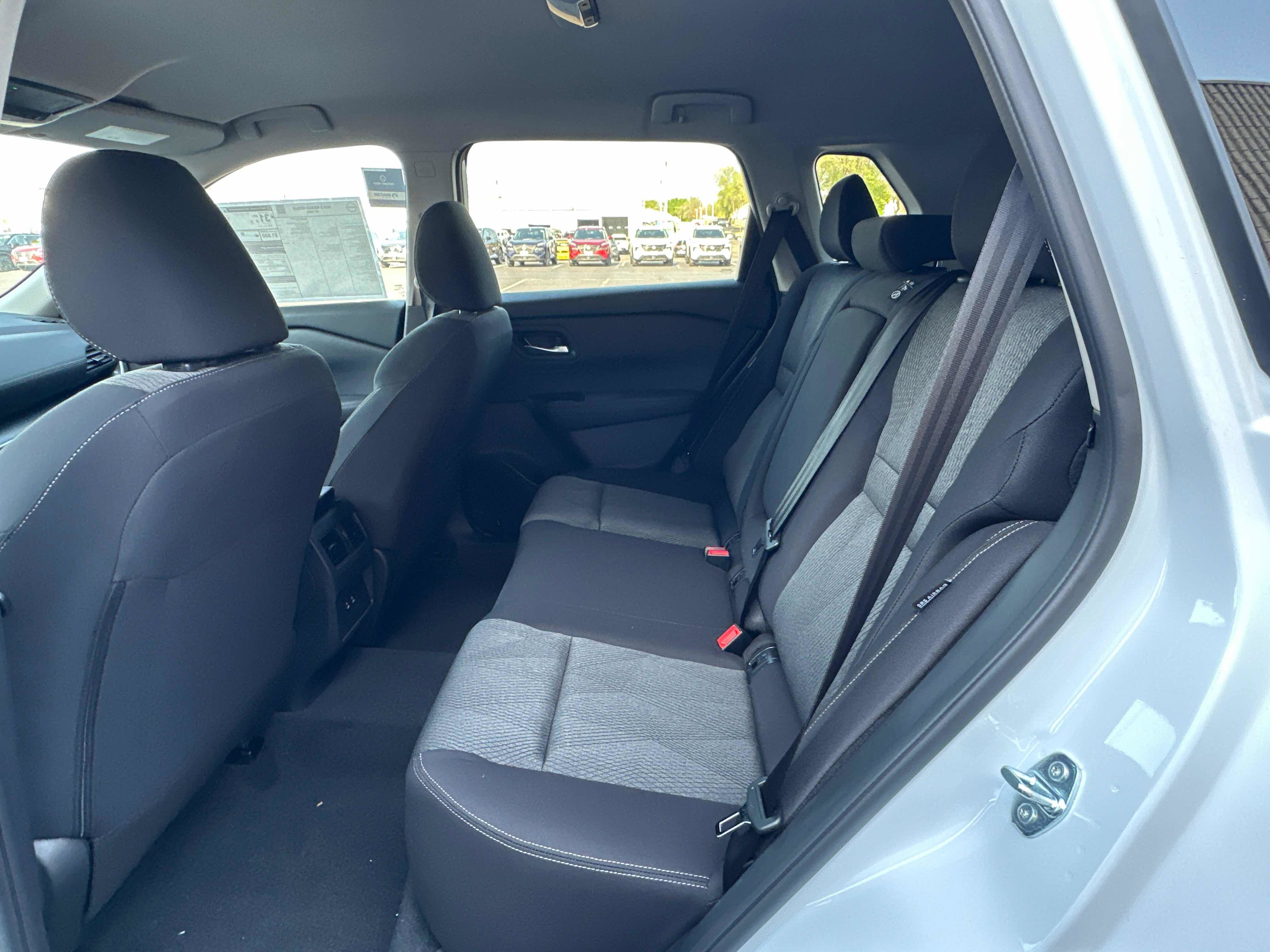 New 2026 Nissan Rogue SV AWD/4WD image 28