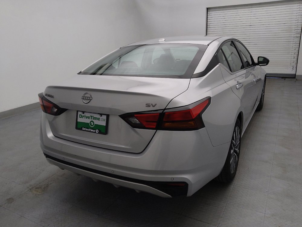 Used 2024 Nissan Altima 2.5 SV image 7