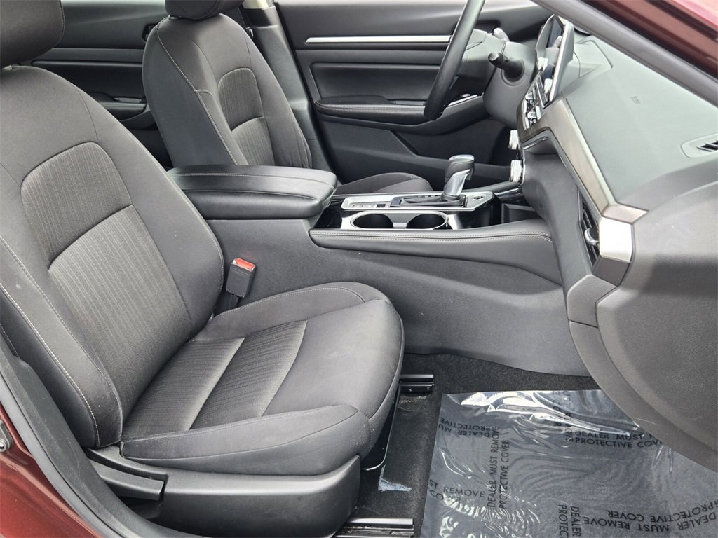 Used 2023 Nissan Altima 2.5 SV image 16