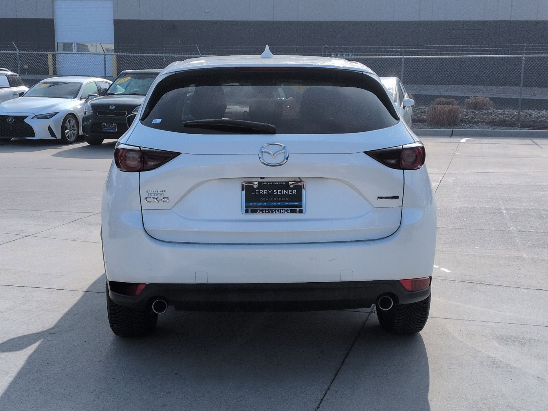 Used 2021 MAZDA CX-5 Touring image 5
